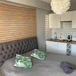 아파트 Traum Meerblick 1reihe Meerblick Balkon Seebruecke Zentrum Lage Boxbett 4 Pers 미엥지즈드로예